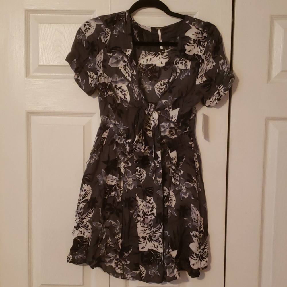 Mini floral dress